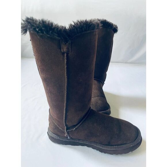 UGG Boots Bailey Buttons W6 - Picture 3 of 9